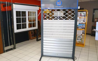 Rideaux métalliques en lames ou cobra